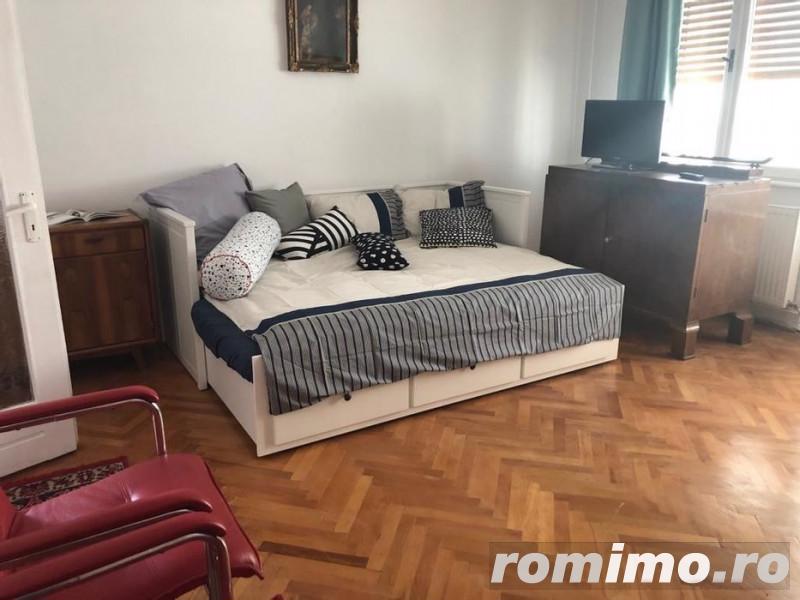 Inchiriere apartament 4 camere, decomandat, Parcul Central Inchiriere apartament 4 camere, decomandat, Parcul Central