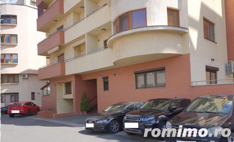 Vanzare Aparament 4 camere, langa Clubul Francez Vanzare Aparament 4 camere, langa Clubul Francez
