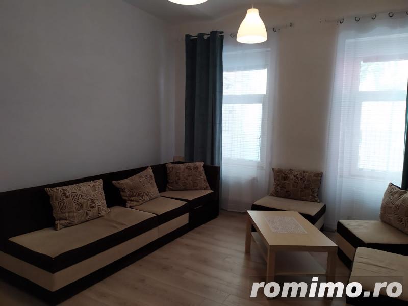 Apartament cu o camere si nisa de dormit, Central, 50mp Apartament cu o camere si nisa de dormit, Central, 50mp