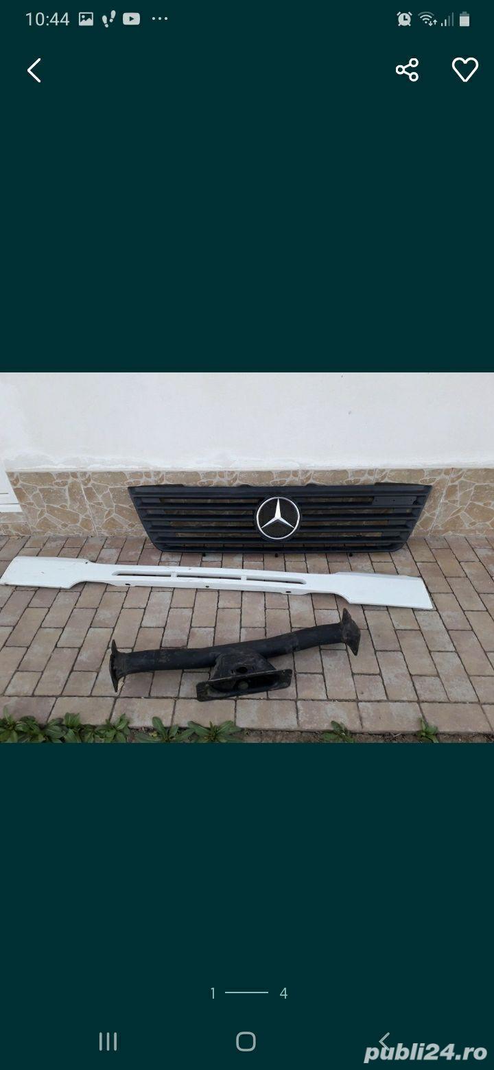 Grila masca mercedes vario 612-614