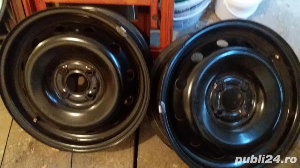 De vanzare 2 jante noi R 15 , pentru Dacia Lodgy  si 4 jante  cu tot cu cauciucuri  noi de vara R14