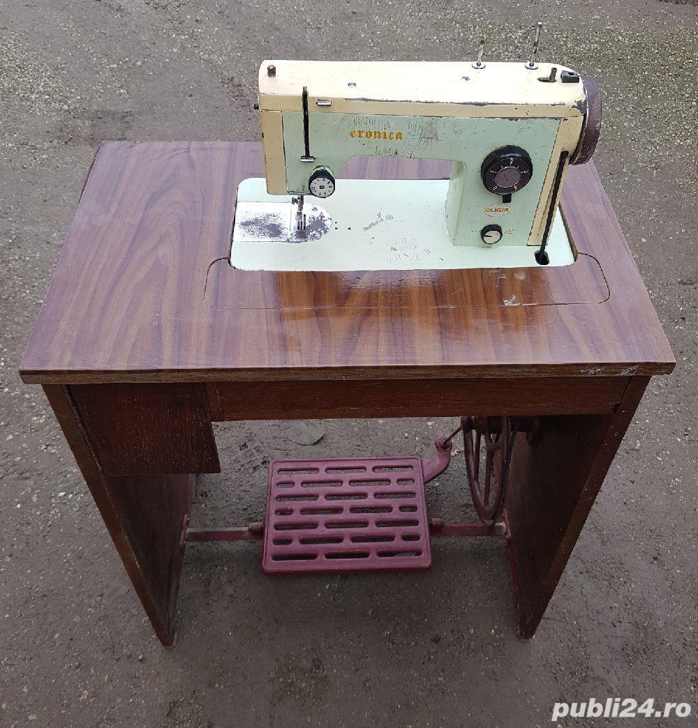 Mașina de cusut Veronica 
