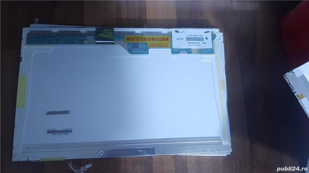 Display LTN170X2_L02