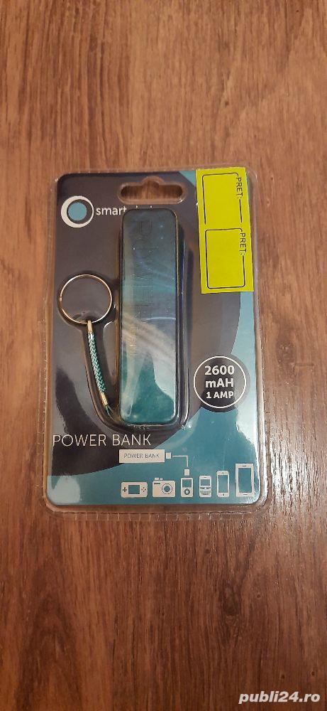 Baterie externa 2600 mAH , DC 5.0 V/ 1.0A, NOU !