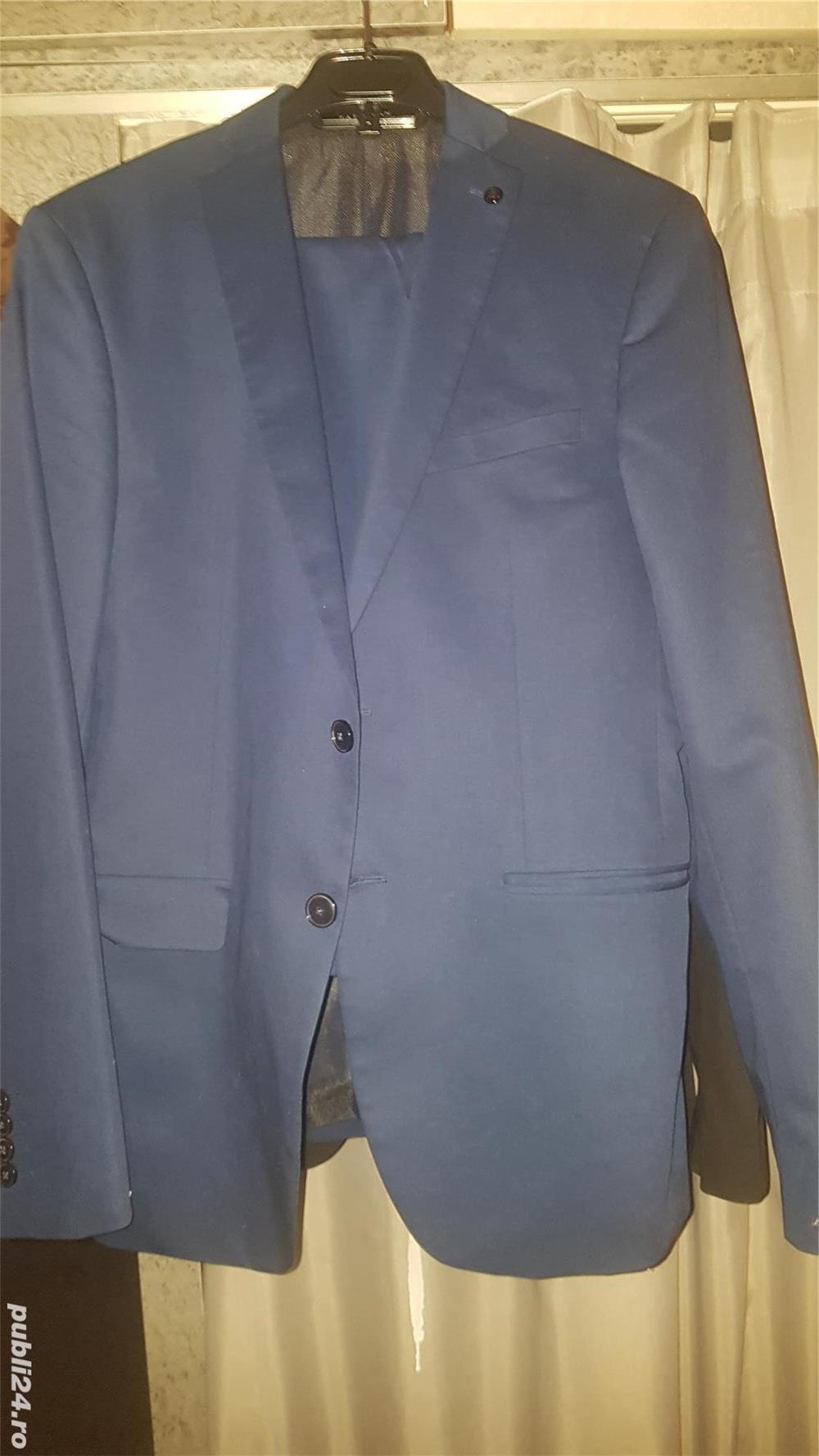 Costume bărbătești.