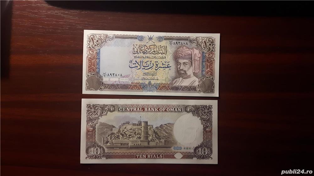 Colectionar, vand bancnote din Oman