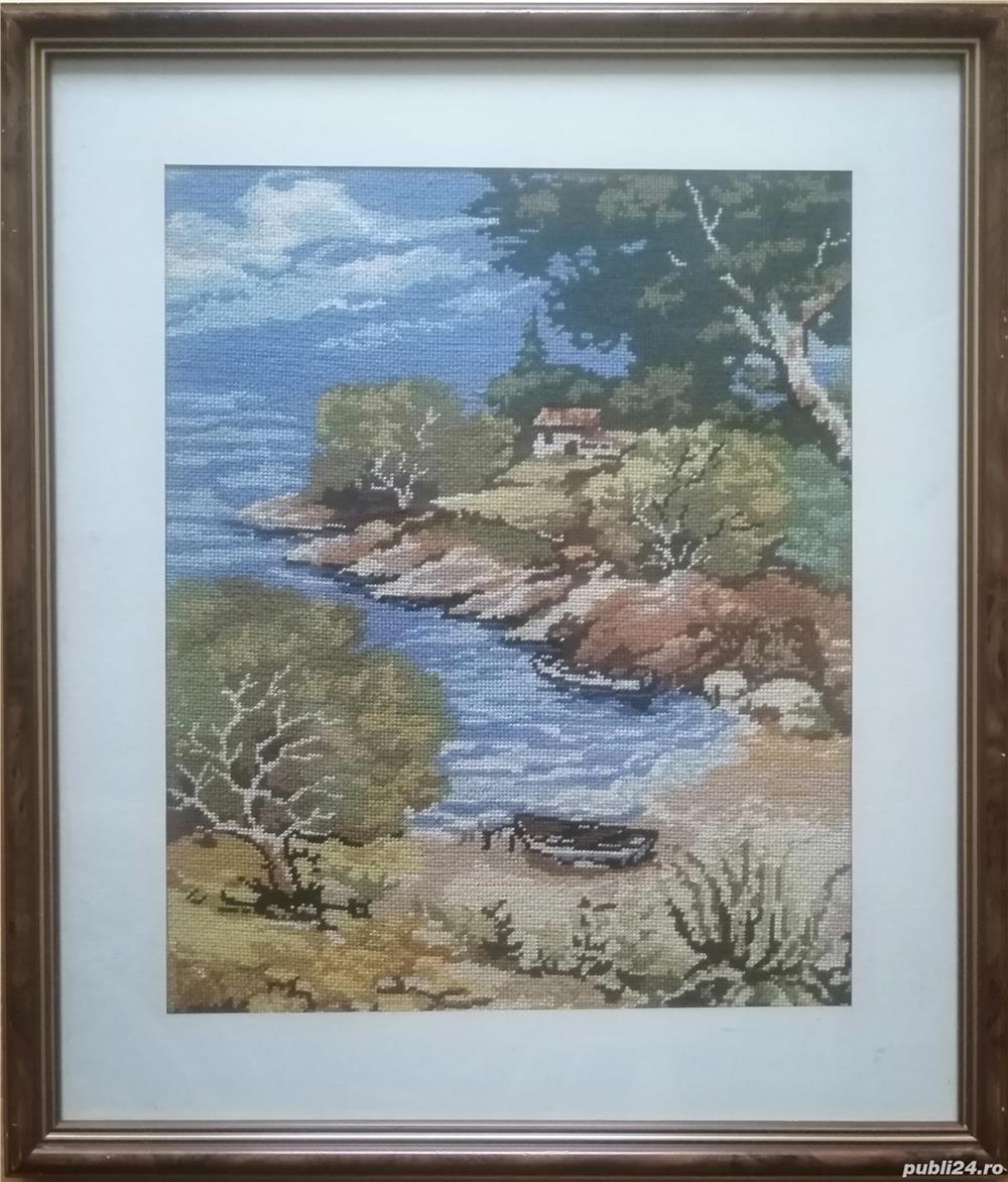 Peisaj, 20 x 24 cm suprafață cusută, înrămat   