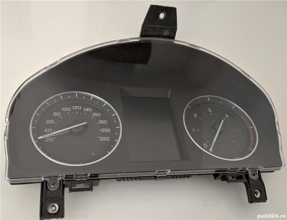 Freelander 2 ceasuri bord Land Rover   2012- 2015 afisaj in KM. volan pe dreapta.
