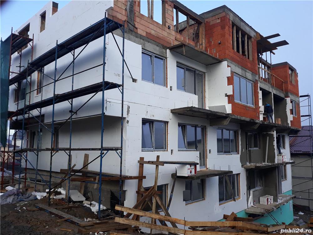 Meseriași in  construcții 