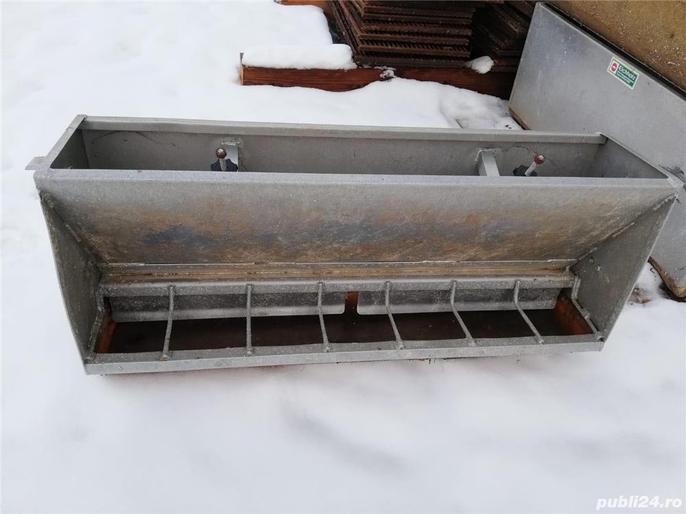 Hranitoare automata Eichholz pentru porci  7 posturi simultan