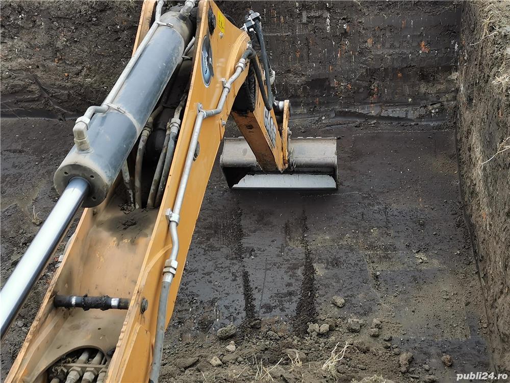 Inchiriez Buldoexcavator