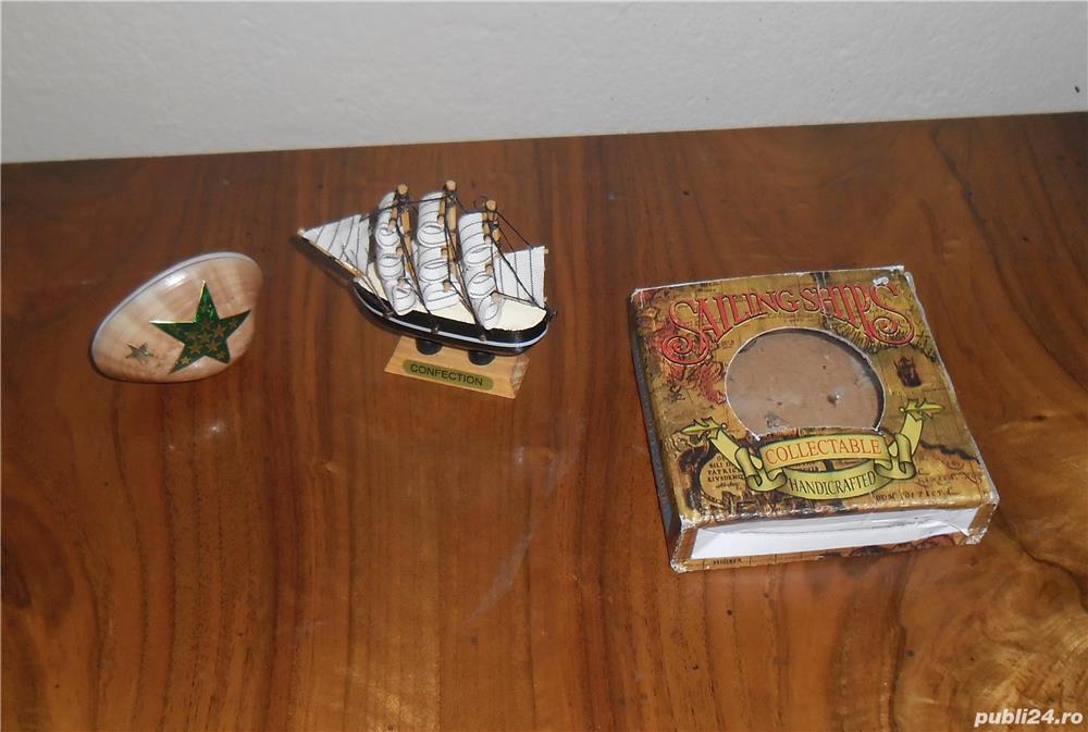 Vând lot machetă corabie, scoică decorativă
