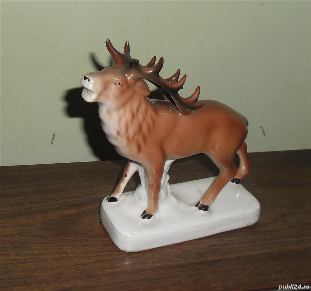 Cerb și căprioară din porțelan, anii 1960