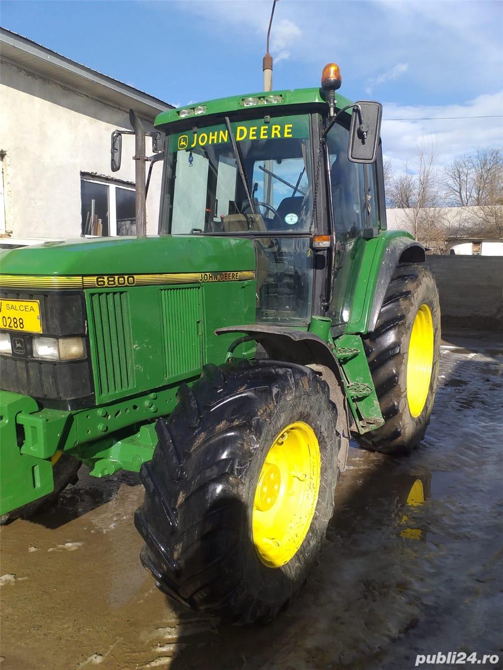 John deere 6800