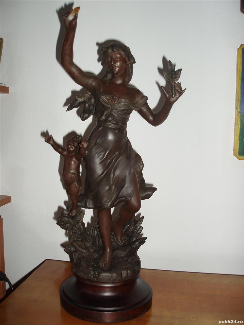 STATUETA ANTIMONIU SEC XIX "TANARA FEMEIE CU AMORAS (PUTTO)" - SEMNATA KOSSOWSKY STATUETA ANTIMONIU SEC XIX "TANARA FEMEIE CU AMORAS (PUTTO)" - SEMNATA KOSSOWSKY