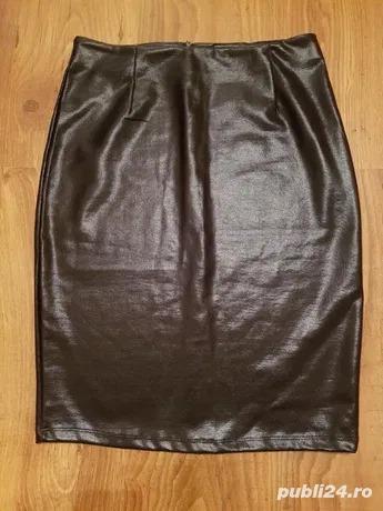 Fusta midi,conica Everyday Wear,marimea M,noua fara eticheta Fusta midi,conica Everyday Wear,marimea M,noua fara eticheta
