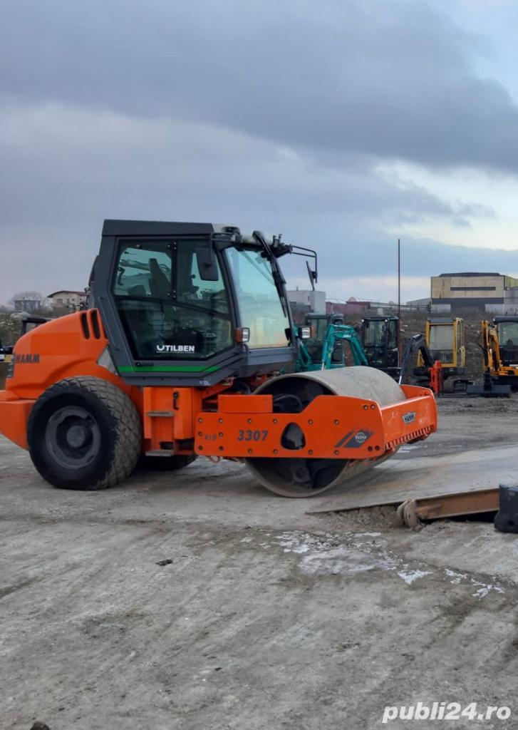 Compactor de inchiriat