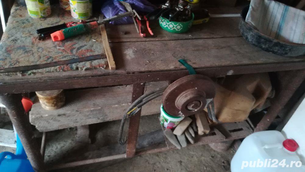 Masa Circular Bună Solidă 