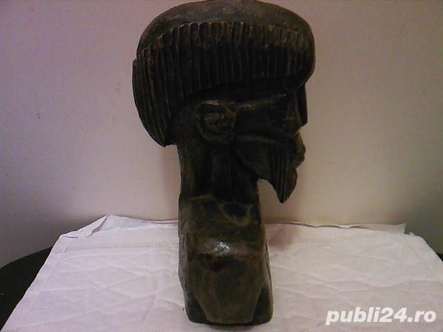 Sculptura in lemn, cap, bust de aborigen, african