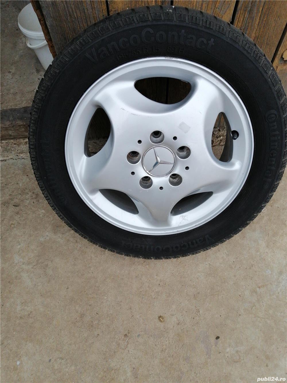 Vând roți complecte de mercedes