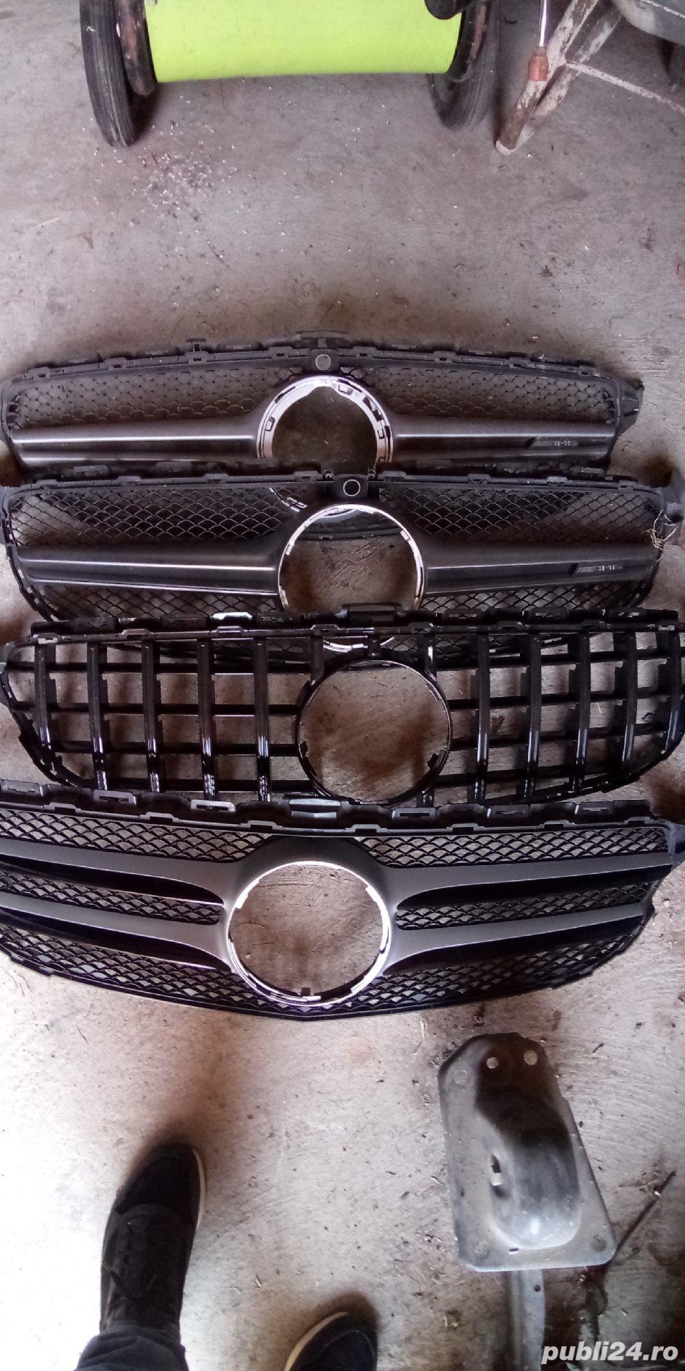 Grila motor mercedes w205 c class Amg black diferite modele an.2015-2018