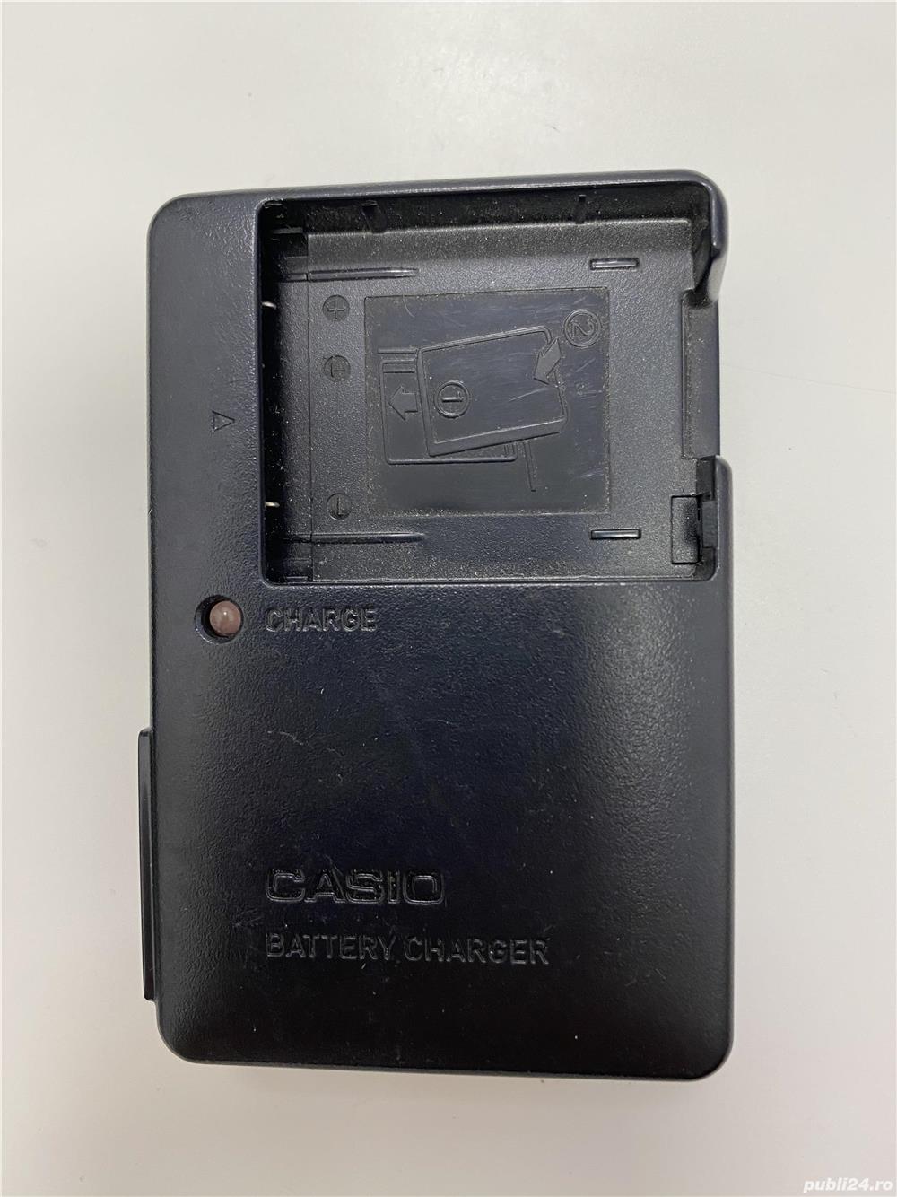 Încărcător Baterii Casio BC-81L, 4.2V   0.30A 