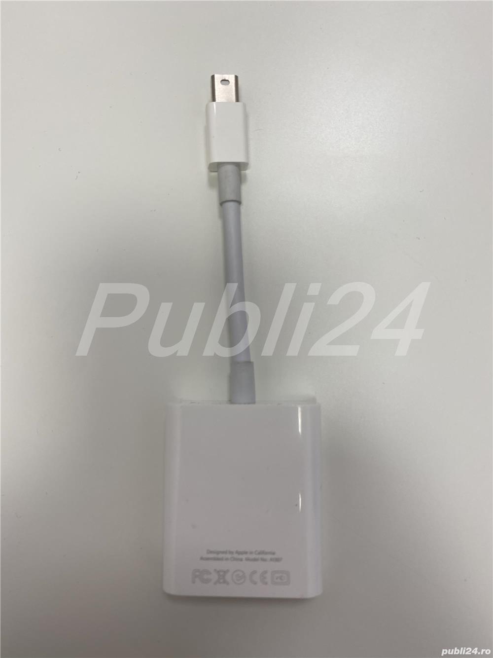 Apple Mini DisplayPort to VGA Adapter A1307
