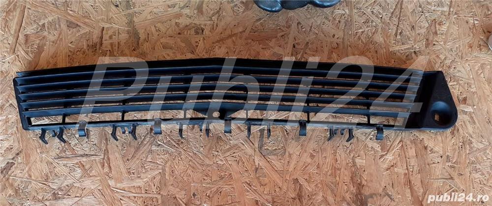 Grila centrala bara fata Opel Vectra C, Opel Signum