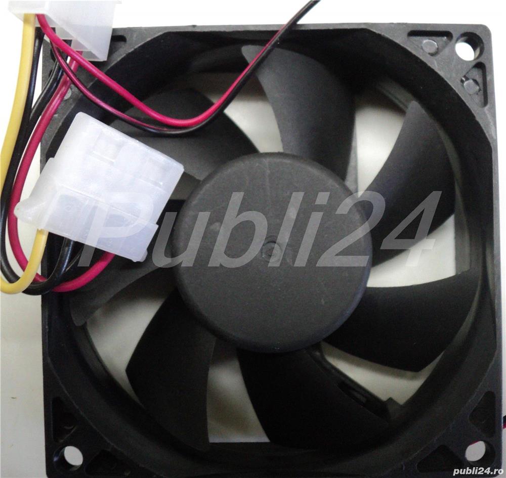 Ventilator Pentru Calculatoare NOU (12v) Size: 80x80x25mm