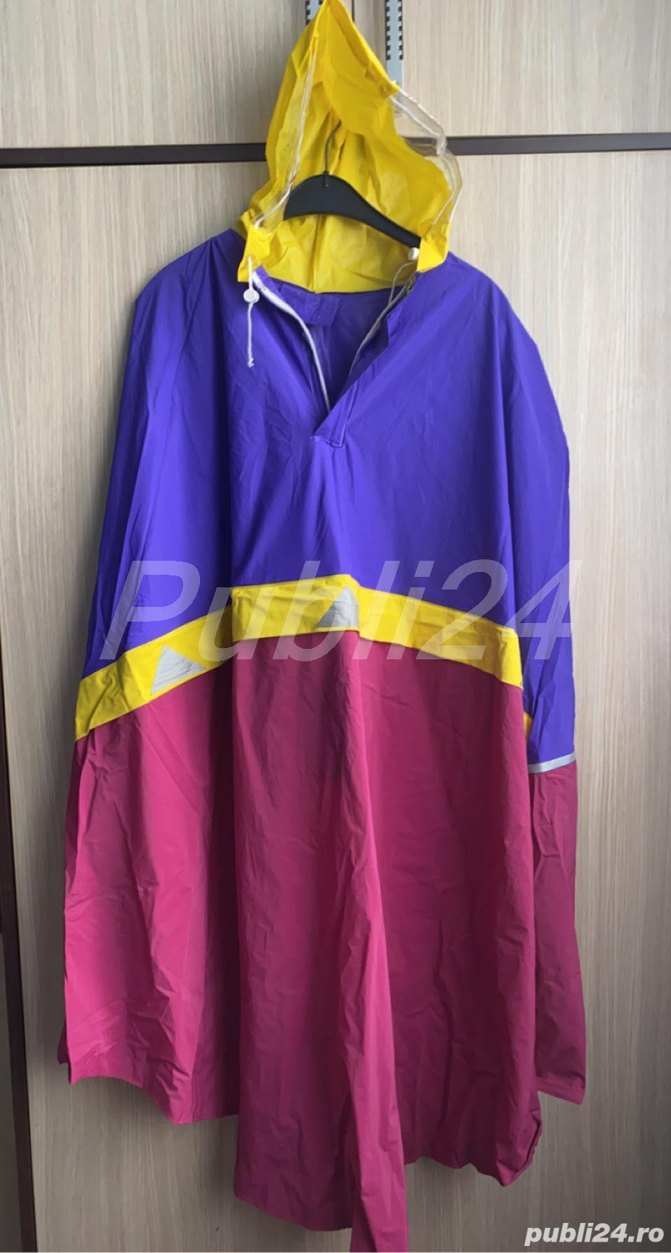 vand pelerina pt ploaie,vant