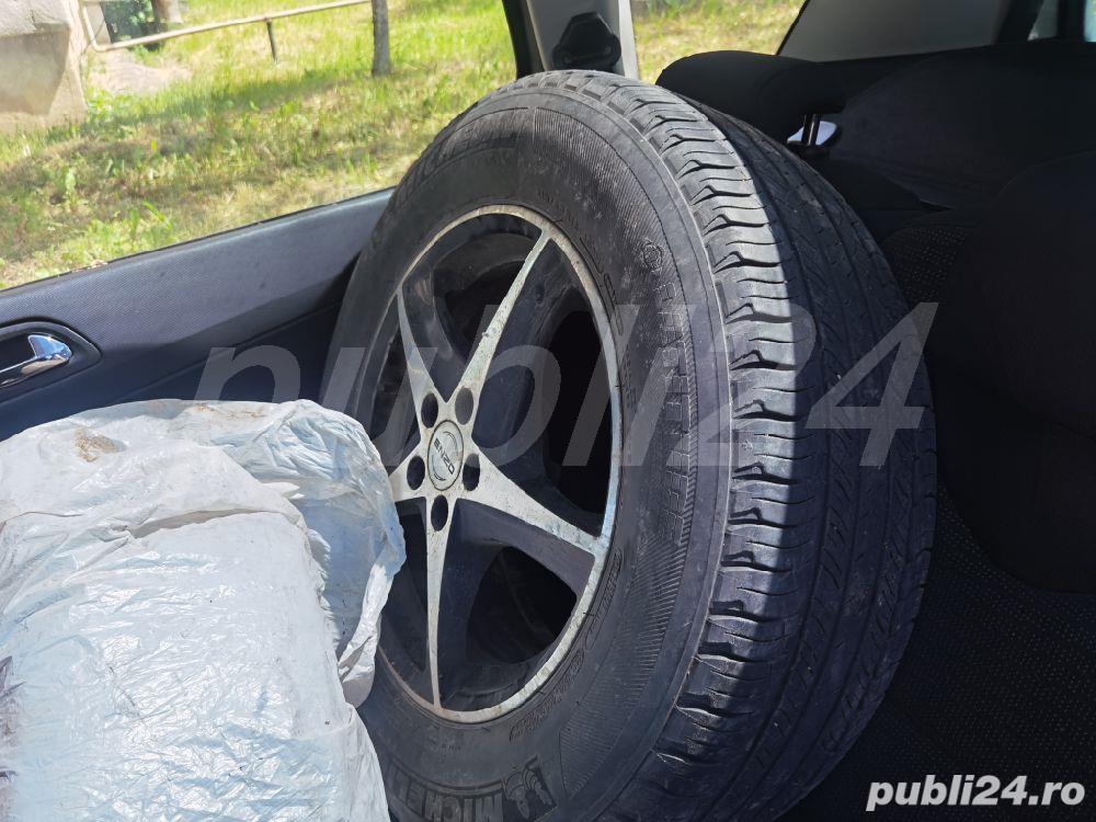 Jante de aluminiu + cauciucuri Michelin 215/65/15(distanță prezoane 5x100)