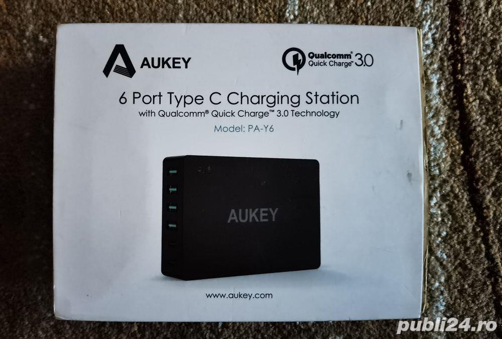Statie incarcare telefoane 6 porturi: Aukey model PA-Y6