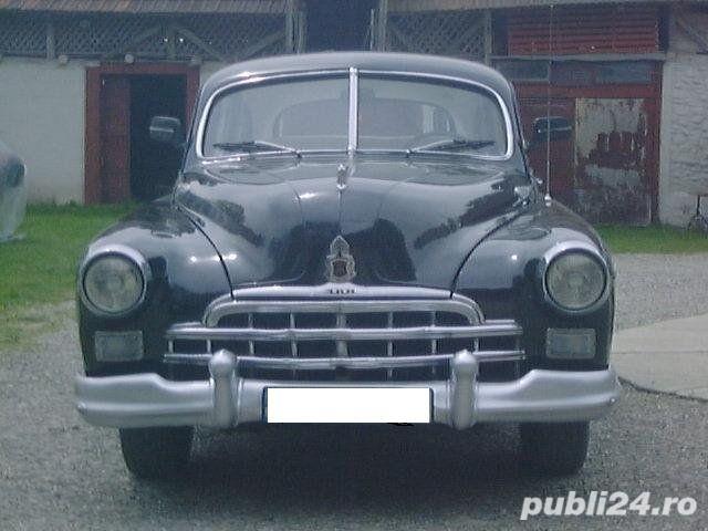 Limuzina de epoca 1952 Gaz 12 Zim cu locuri de bodyguard, restaurata