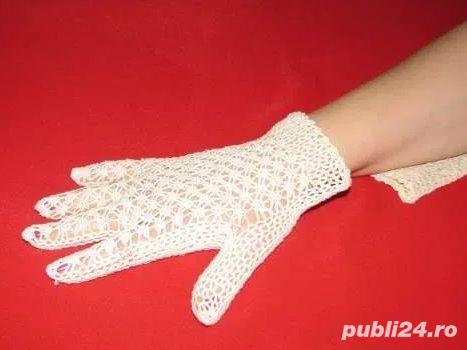 Manusi crosetate manual - model unicat, diverse culori