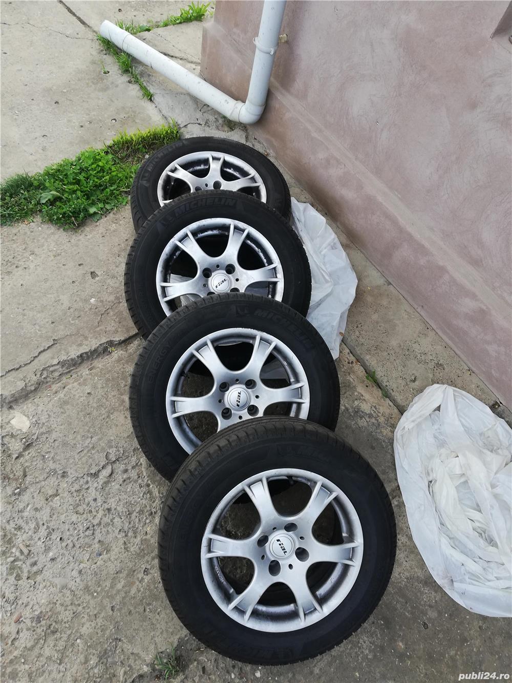 Jante RIAL  in 4 prezoane  ASTRA G , SKODA .... J6.5  15" si anvelope  vara  MICHELIN  215/60/1515"