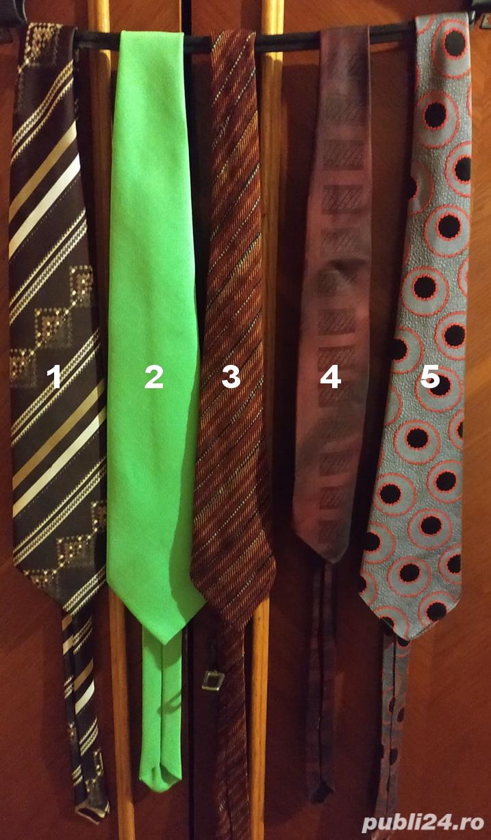 Cravate bărbătești, diverse culori, materiale și modele