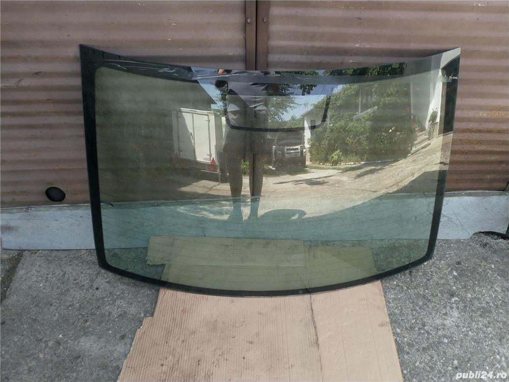  Luneta geam sticla FORD FOCUS 2005-2010 berlina sedan