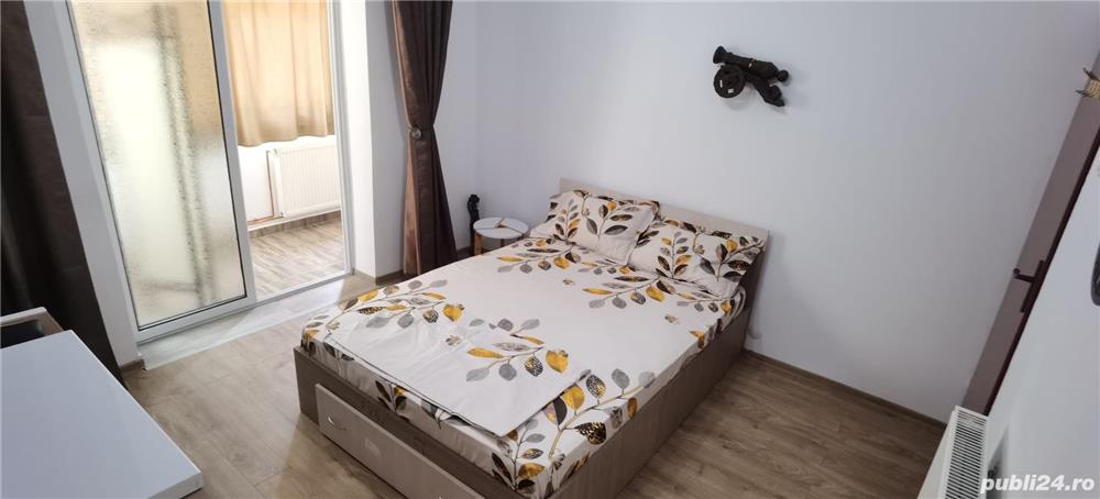 Inchiriez apartament