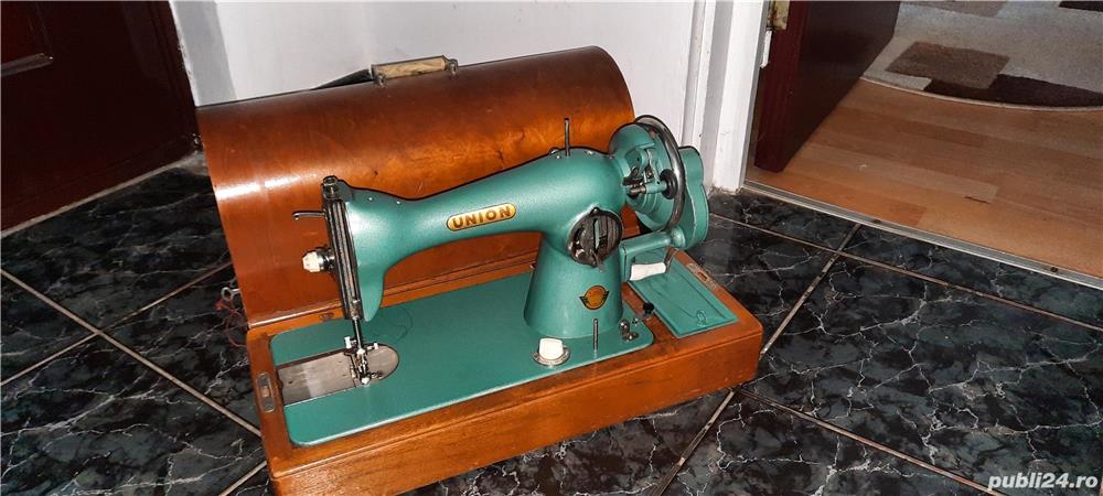 Masina de cusut manuala UNION