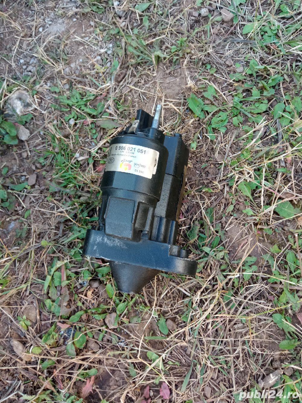 vând electromotor Renault Clio