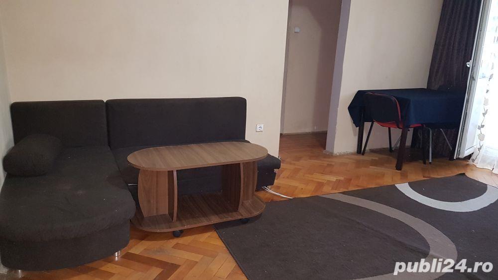 Ap cu 3 camere de inchiriat,zona Sagului