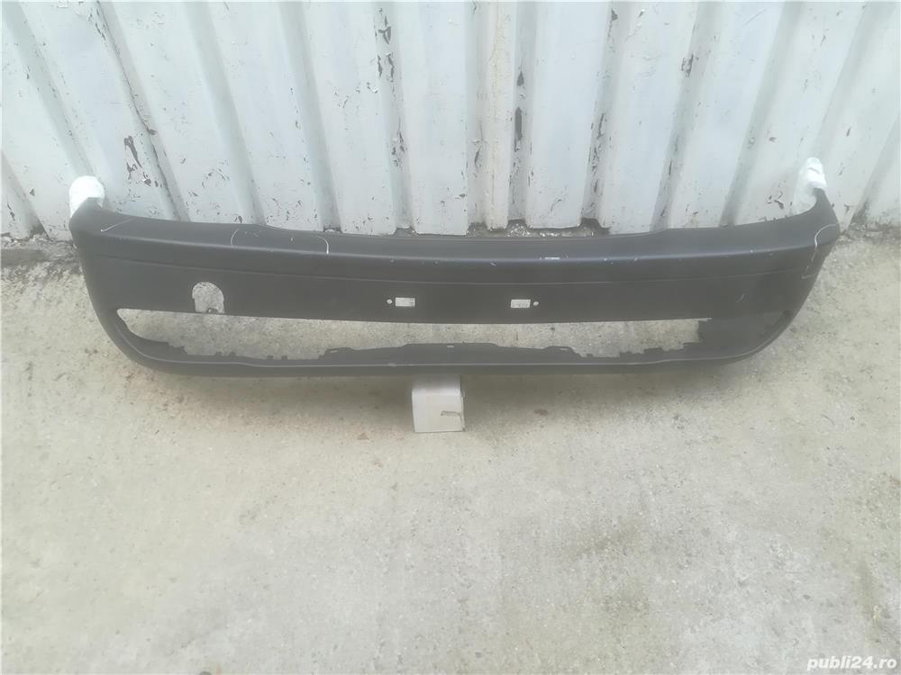 bara Opel Zafira 100 lei