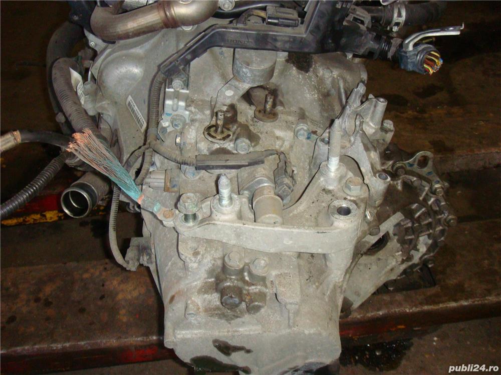 Cutie viteze manuala HONDA CIVIC 2.2 d 2008 