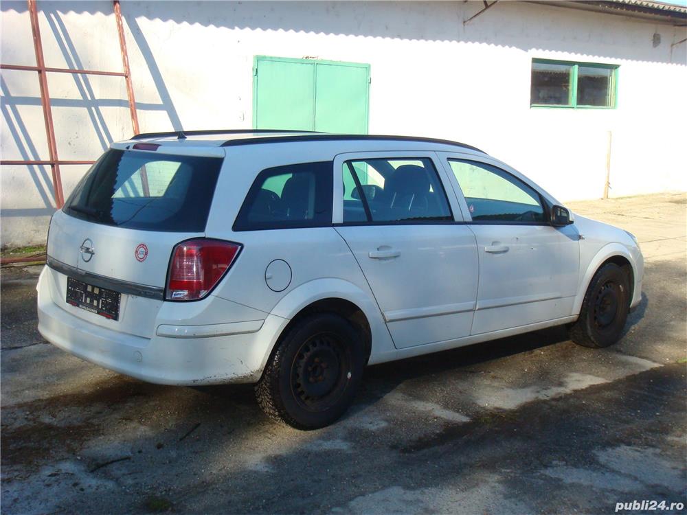 Usa OPEL ASTRA H dreapta spate combi 