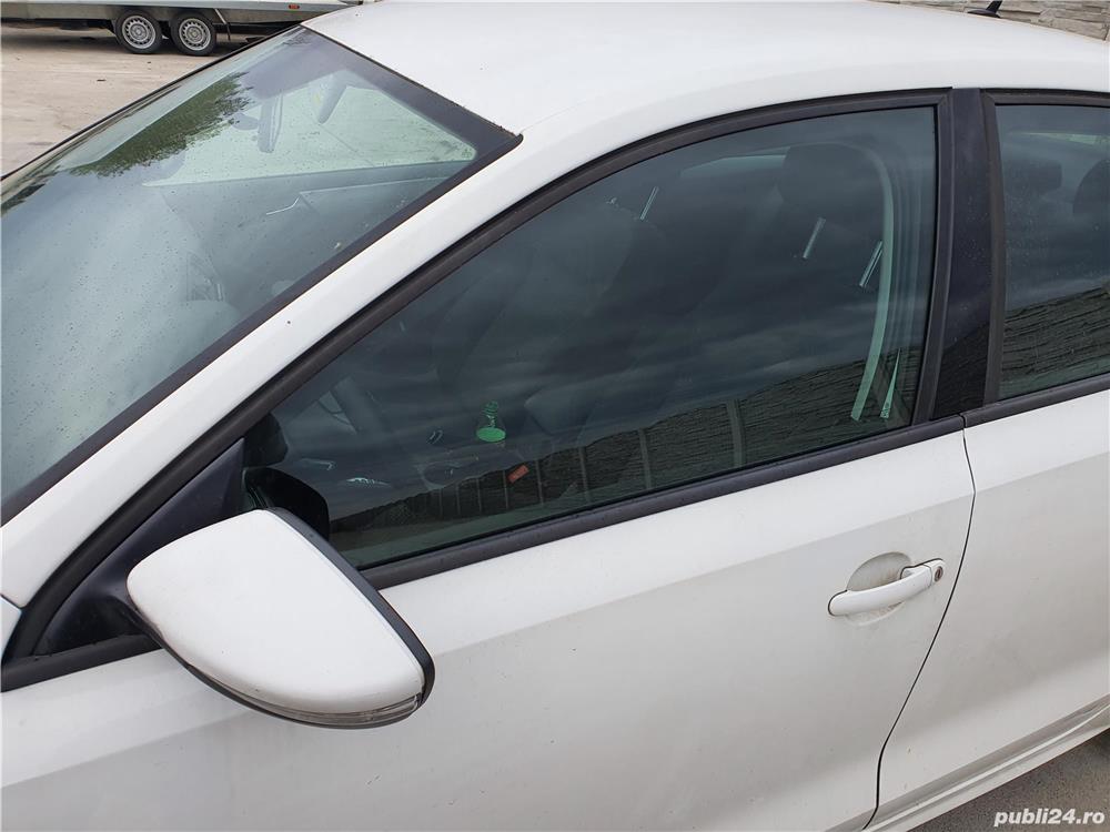 Geam usa VW JETTA stanga fata 