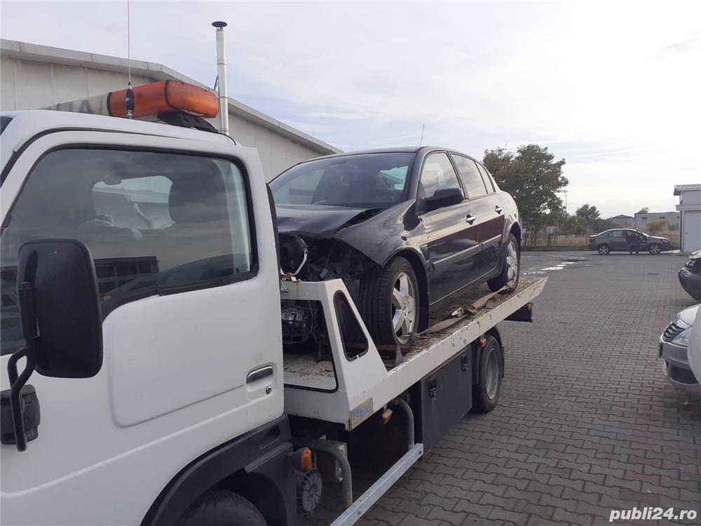 Dezmembrez renault megane sedan 1.5 dci 85cp an 2007