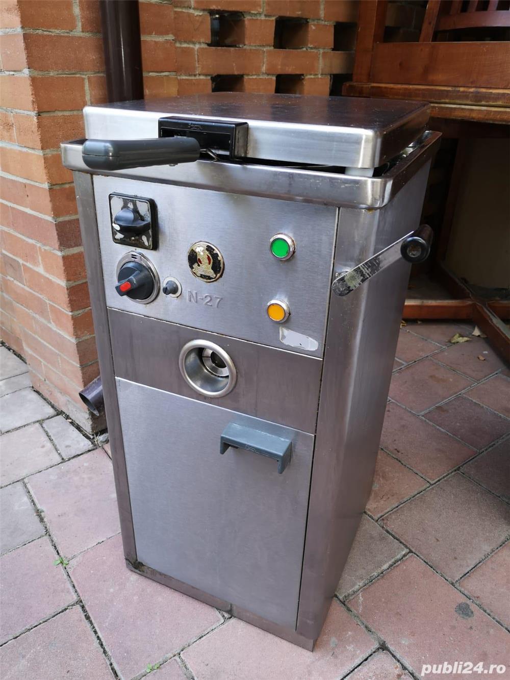 Vand echipamente bucatarie restaurant