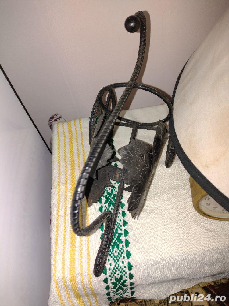 suport pentru sticla din gier forjat