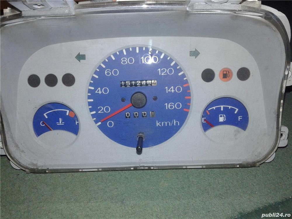 Ceasuri bord Tico cu bed martor de benzina (model rar)