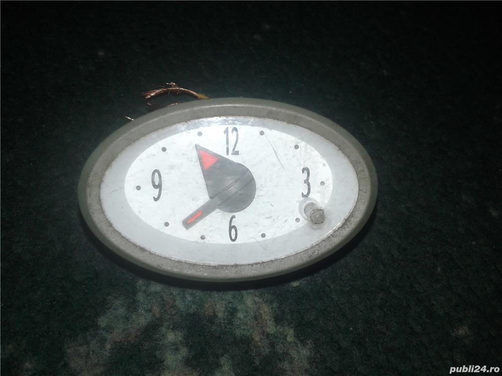 Ceas bord ora Ford Ka